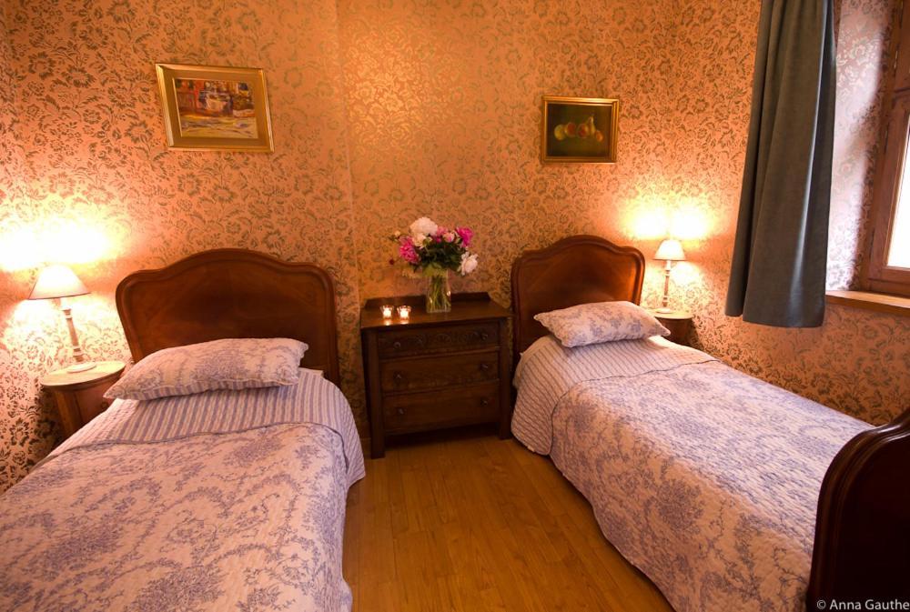Le Cheval Blanc Bed & Breakfast Saint-Antonin Eksteriør bilde